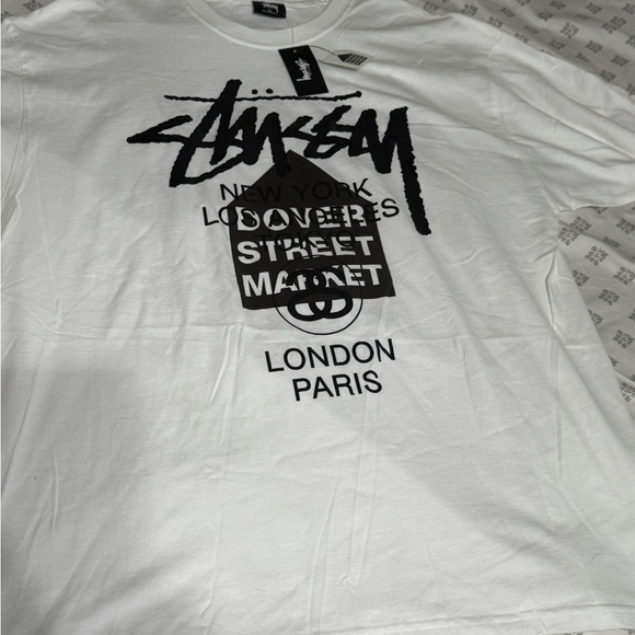 Stussy Dover Street Market World Tour Tee XL NWT - Picture 3 of 7